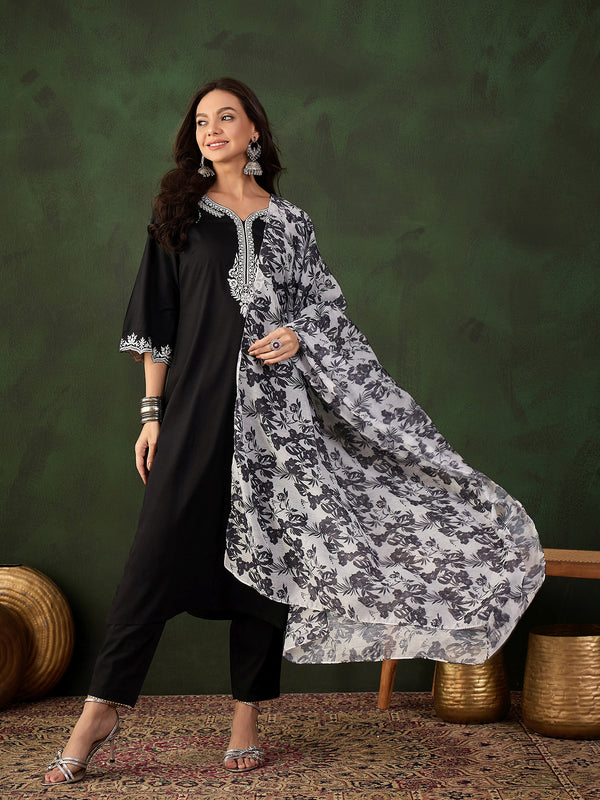 Black and White Ethnic Motifs Embroidered Thread Work Kurta with Trouser & Dupatta